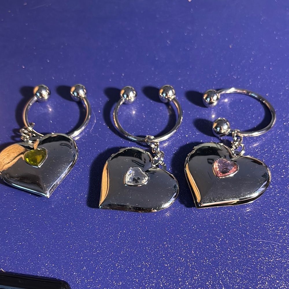 Source Unknown Silver Heart Key Holders with Yellow, Clear, and Pink Accents